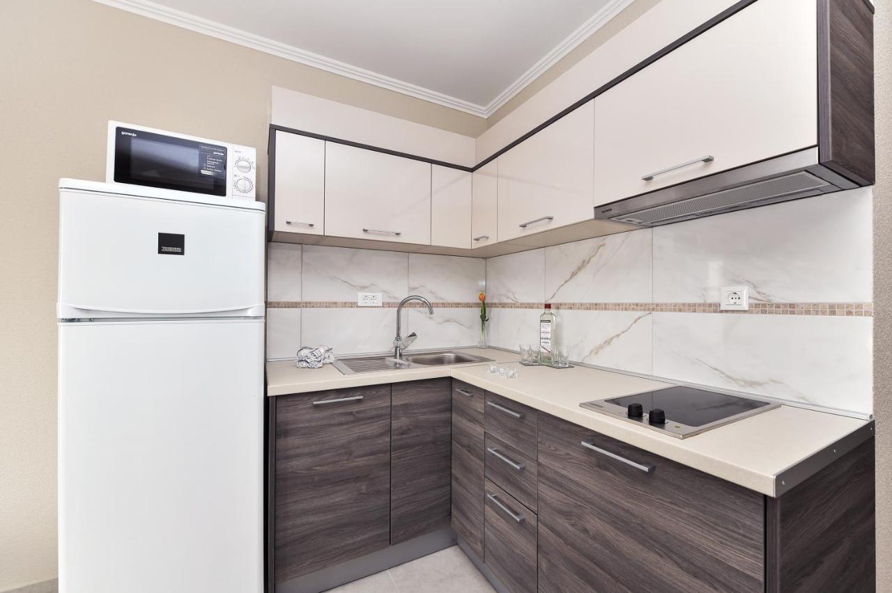 Apartmani Peric 1 Meka Draga 奥布罗瓦茨 外观 照片